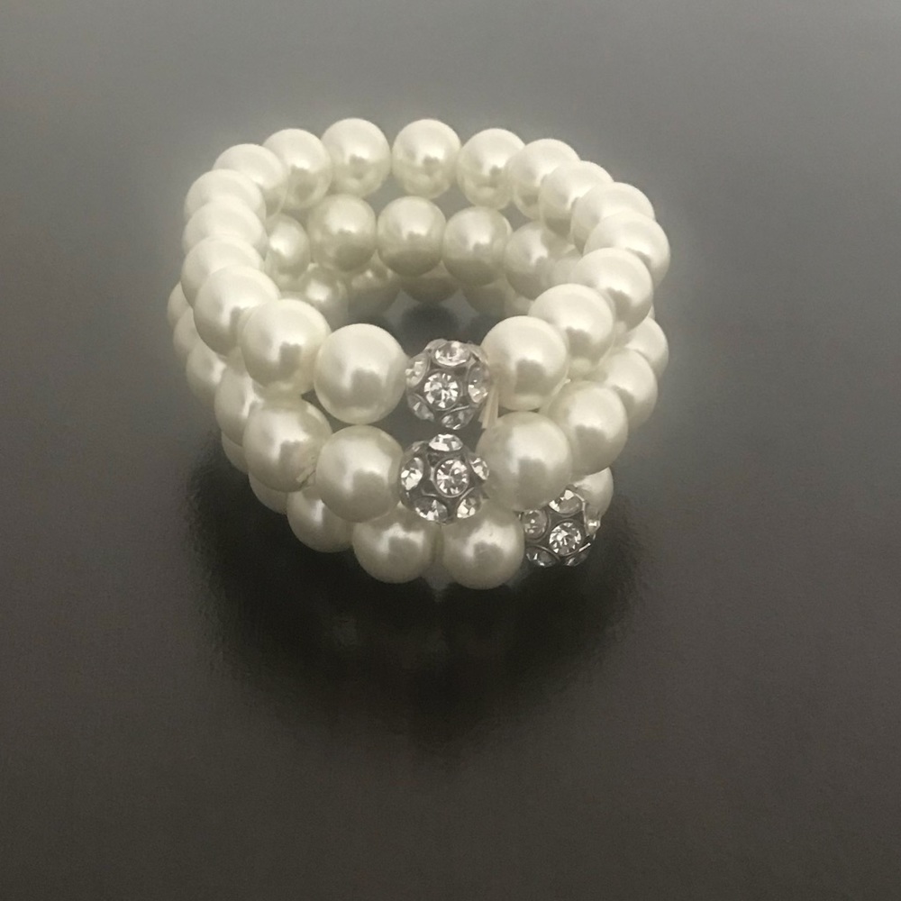 Forever 21 Pearl Bracelets